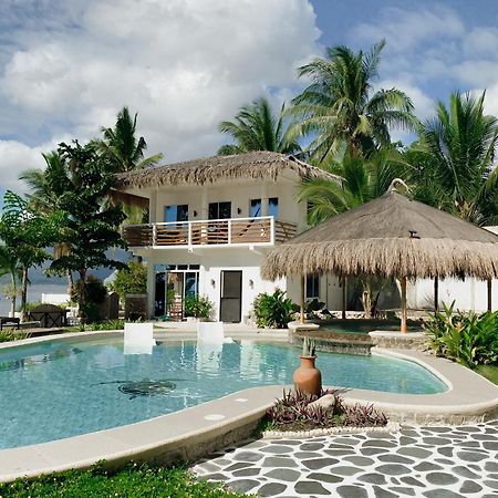 Avila'S Horizon Dive Resort Santander Exterior foto